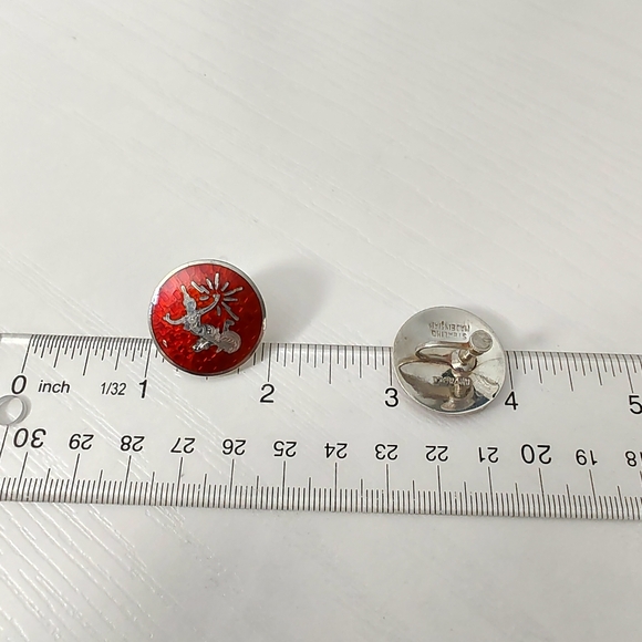 1930's Siam Sterling Silver Red Enamel Mekhala Circle Screw back Earrings - Picture 3 of 7